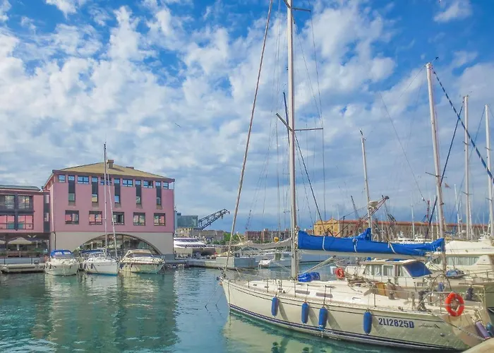 4 Bedroom Gorgeous In * Genua