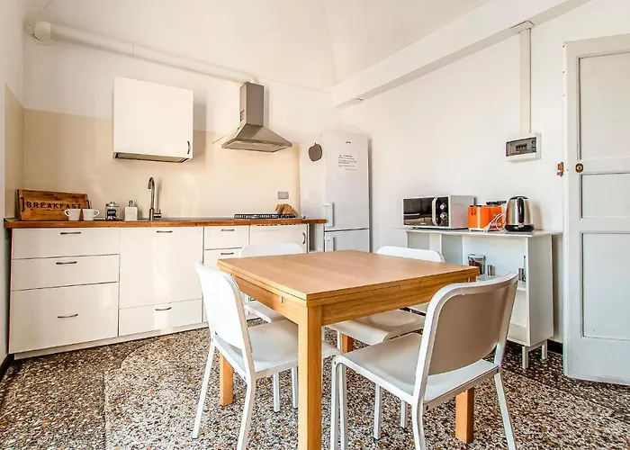 4 Bedroom Gorgeous In